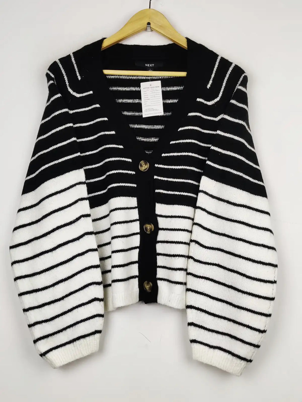 Buy online pre-used pre-loved 100% authentic & Original branded Next (LS-9573) available in Pakistan. Top international brands avilable.