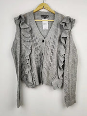 Buy online pre-used pre-loved 100% authentic & Original branded Girl In Mind (LS-9598) available in Pakistan. Top international brands avilable.