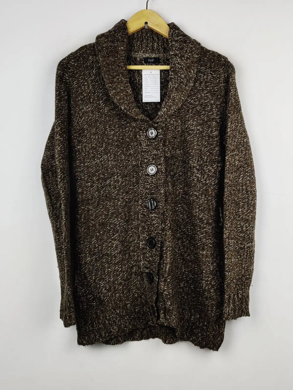 Buy online pre-used pre-loved 100% authentic & Original branded F&F (LS-9612) available in Pakistan. Top international brands avilable.