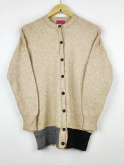 Buy online pre-used pre-loved 100% authentic & Original branded Mdrn (LS-9741) available in Pakistan. Top international brands avilable.