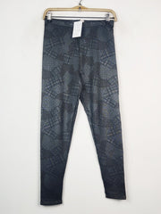 Hanes (LT-143)