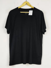 Buy online pre-used pre-loved 100% authentic & Original branded Unknown Brand (MA-109) available in Pakistan. Top international brands avilable.