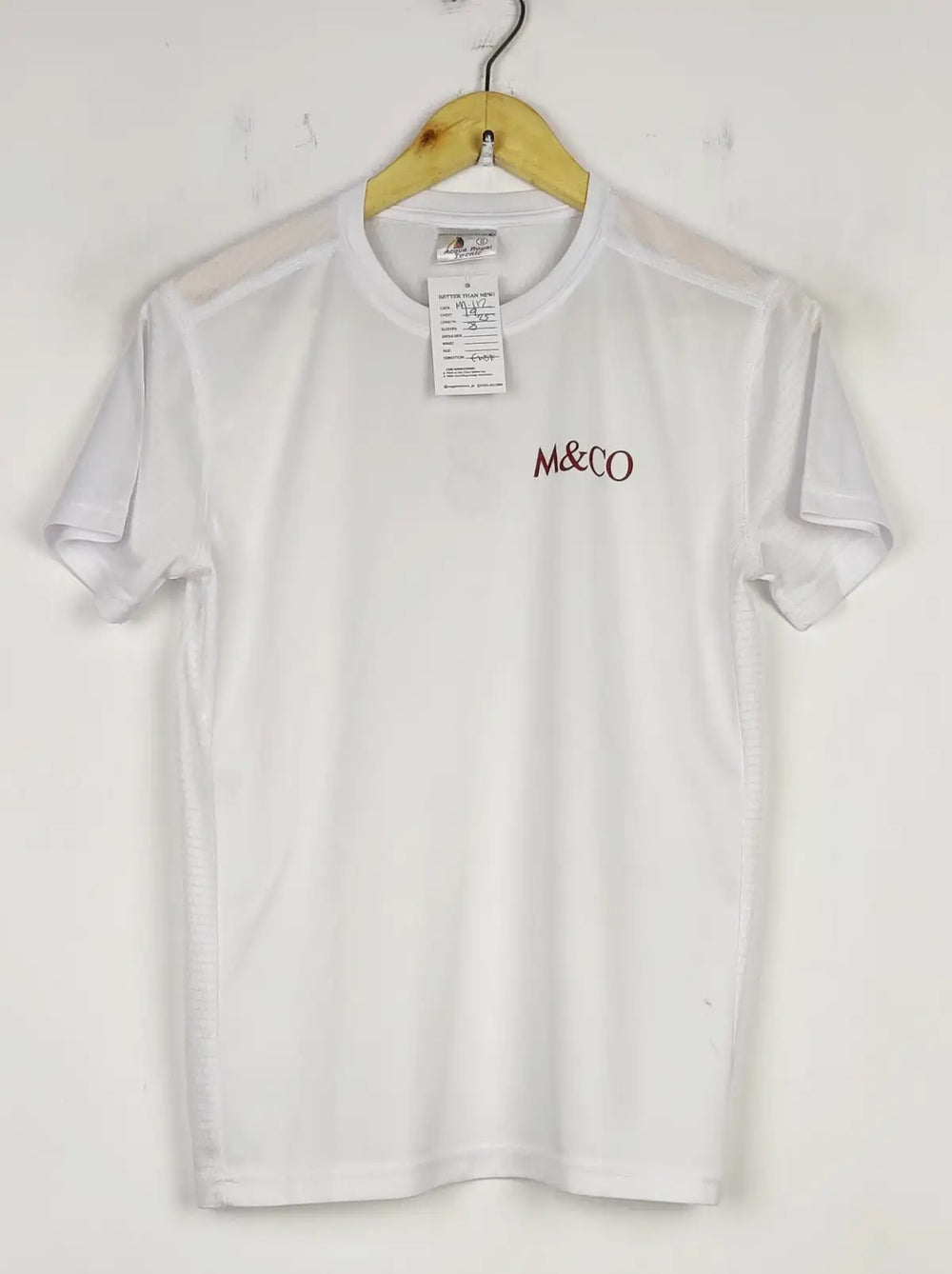 Buy online pre-used pre-loved 100% authentic & Original branded Acqua Royal (MA-112) available in Pakistan. Top international brands avilable.