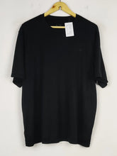 Buy online pre-used pre-loved 100% authentic & Original branded Champion (MA-126) available in Pakistan. Top international brands avilable.