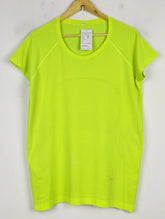 Buy online pre-used pre-loved 100% authentic & Original branded Unknown Brand (MA-131) available in Pakistan. Top international brands avilable.