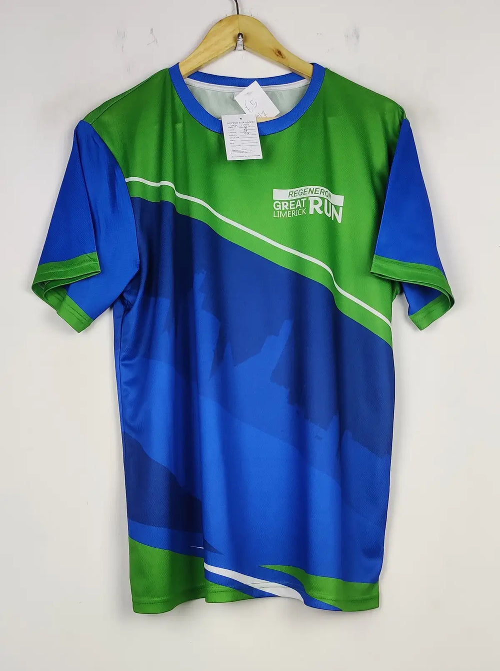 Buy online pre-used pre-loved 100% authentic & Original branded Unknown Brand (MA-182) available in Pakistan. Top international brands avilable.