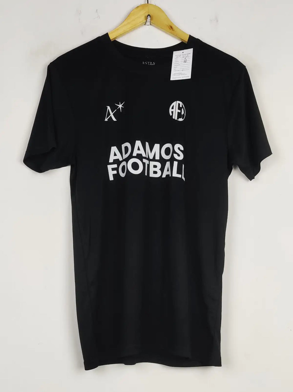 Buy online pre-used pre-loved 100% authentic & Original branded Str (MA-359) available in Pakistan. Top international brands avilable.