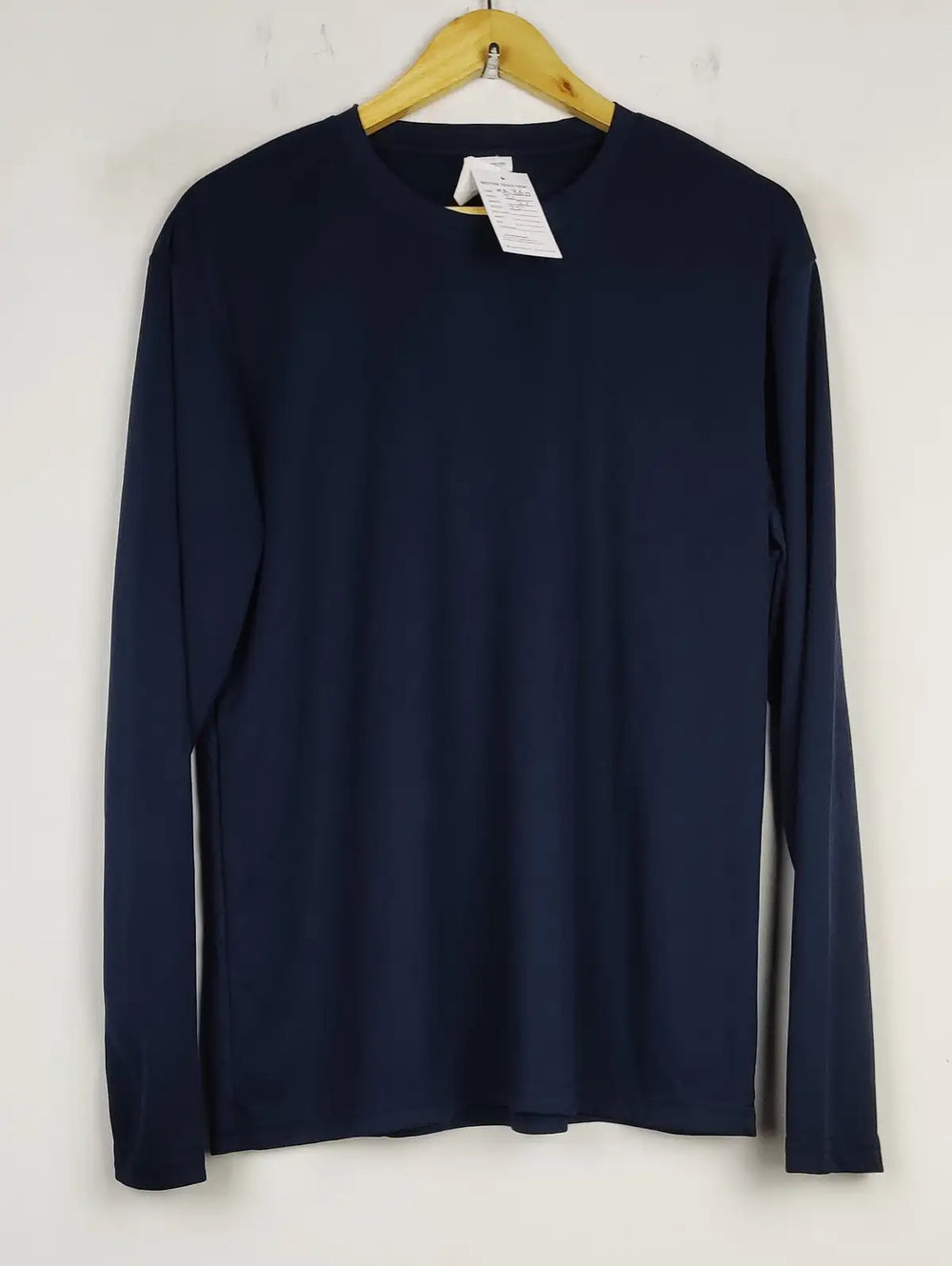 Buy online pre-used pre-loved 100% authentic & Original branded Unknown Brand (MA-360) available in Pakistan. Top international brands avilable.