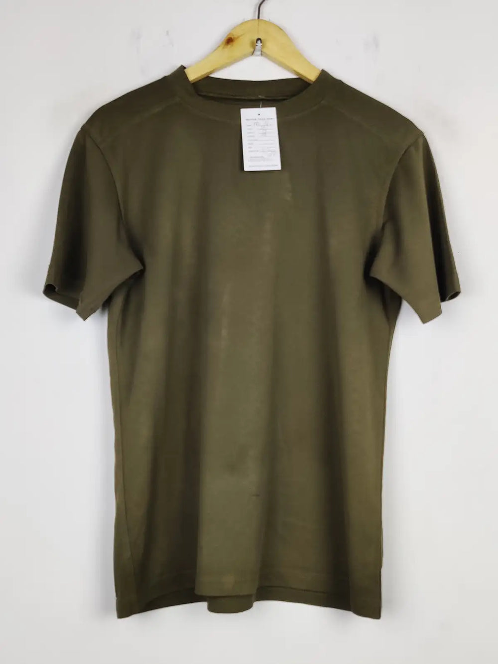 Buy online pre-used pre-loved 100% authentic & Original branded Unknown Brand (MA-36) available in Pakistan. Top international brands avilable.