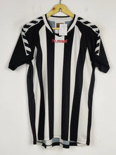 Buy online pre-used pre-loved 100% authentic & Original branded Hummel (MA-374) available in Pakistan. Top international brands avilable.