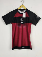 Buy online pre-used pre-loved 100% authentic & Original branded Toppers (MA-43) available in Pakistan. Top international brands avilable.