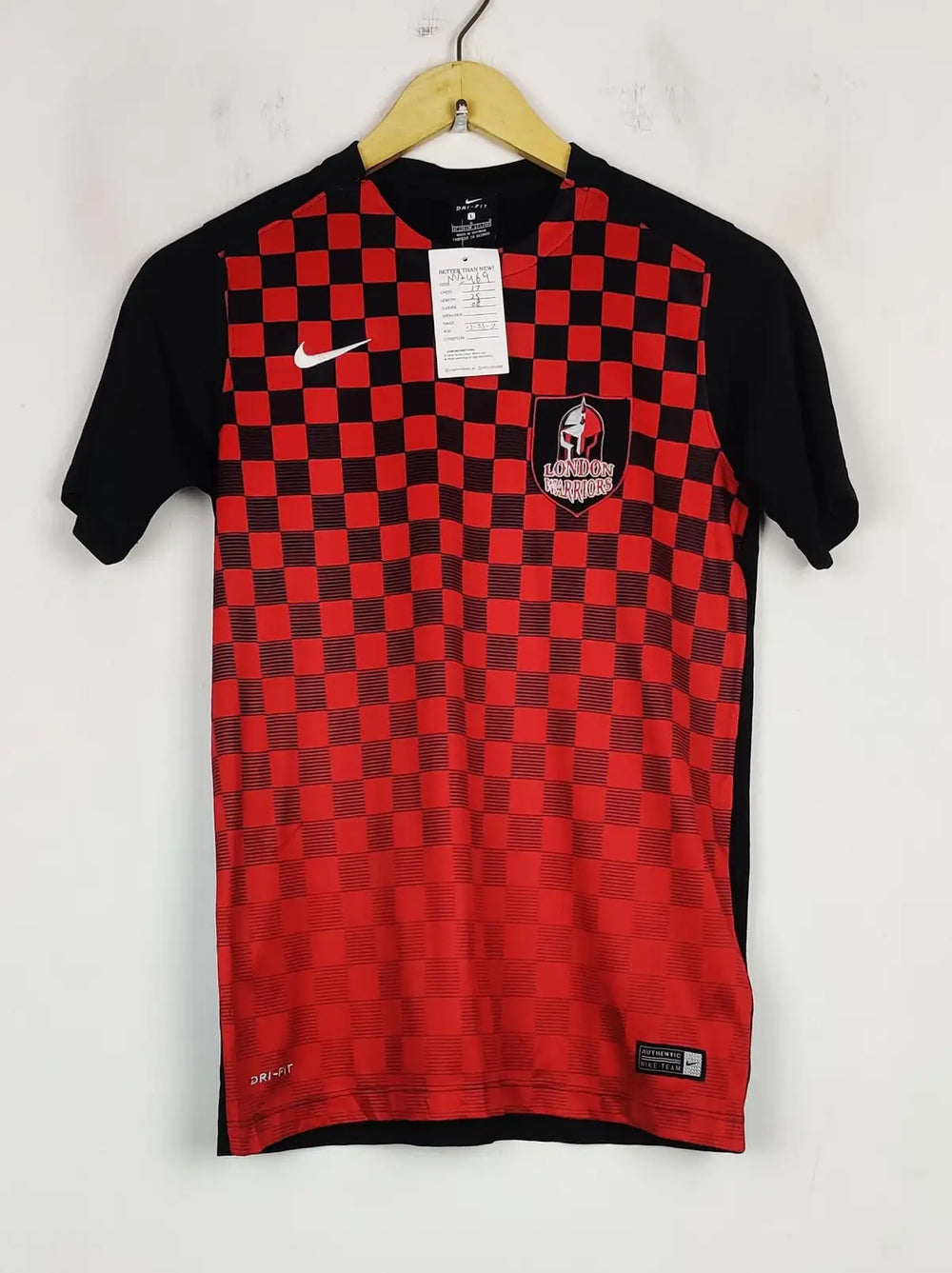 Buy online pre-used pre-loved 100% authentic & Original branded Dri Fit (MA-469) available in Pakistan. Top international brands avilable.