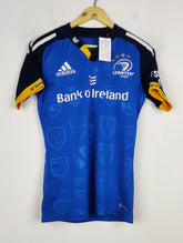 Buy online pre-used pre-loved 100% authentic & Original branded Adidas (MA-56) available in Pakistan. Top international brands avilable.