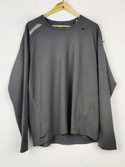 Buy online pre-used pre-loved 100% authentic & Original branded N.I.K.E (MA-753) available in Pakistan. Top international brands avilable.