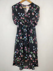 Buy online pre-used pre-loved 100% authentic & Original branded New Look (MF-102) available in Pakistan. Top international brands avilable.