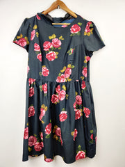 Buy online pre-used pre-loved 100% authentic & Original branded Atmosphere (MF-1042) available in Pakistan. Top international brands avilable.