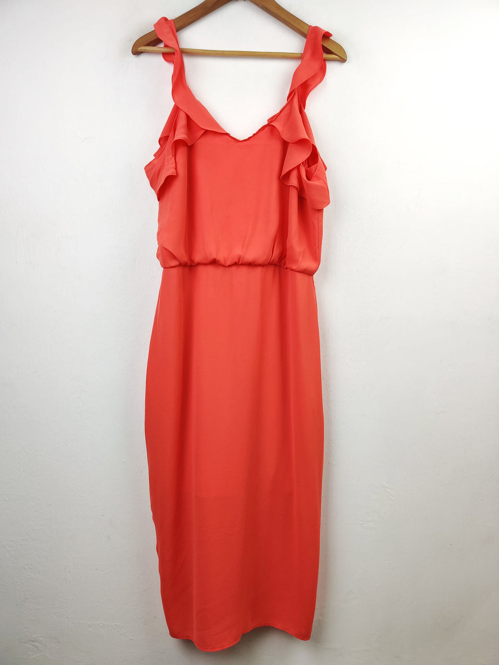 Buy online pre-used pre-loved 100% authentic & Original branded Oasis (MF-1047) available in Pakistan. Top international brands avilable.