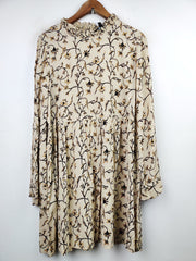 Buy online pre-used pre-loved 100% authentic & Original branded Primark (MF-1074) available in Pakistan. Top international brands avilable.