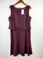 Buy online pre-used pre-loved 100% authentic & Original branded F&F (MF-1077) available in Pakistan. Top international brands avilable.