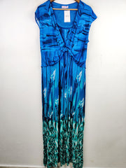 Buy online pre-used pre-loved 100% authentic & Original branded Marks & Spencer (MF-1194) available in Pakistan. Top international brands avilable.