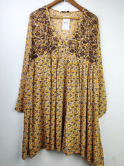 Buy online pre-used pre-loved 100% authentic & Original branded Zara (MF-1277) available in Pakistan. Top international brands avilable.