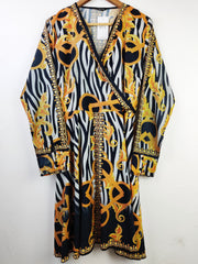 Buy online pre-used pre-loved 100% authentic & Original branded Versace (MF-1294) available in Pakistan. Top international brands avilable.