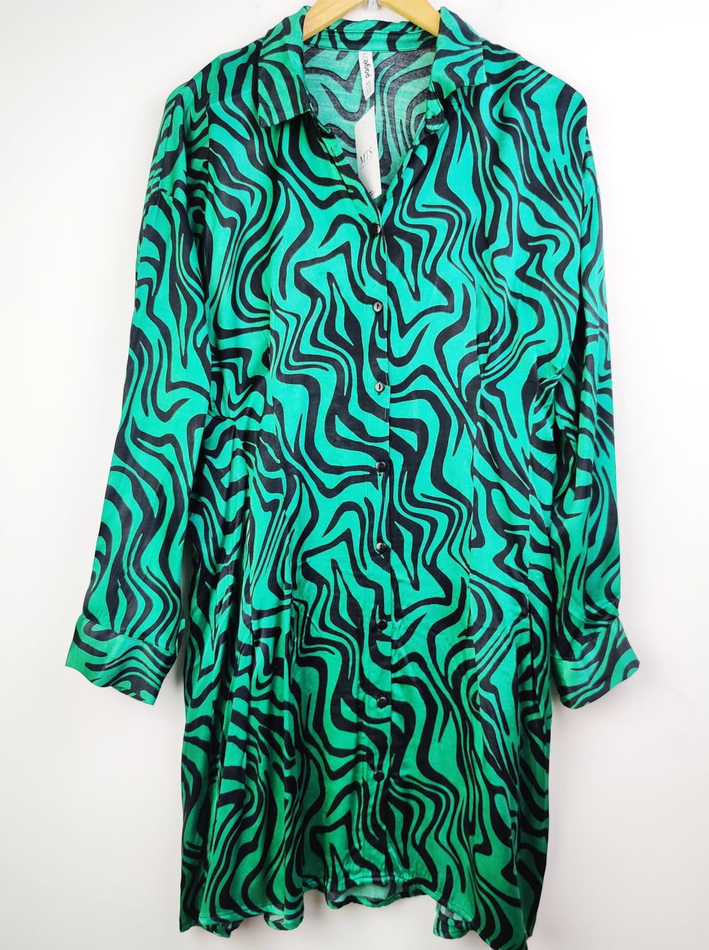 Buy online pre-used pre-loved 100% authentic & Original branded Page One (MF-1300) available in Pakistan. Top international brands avilable.