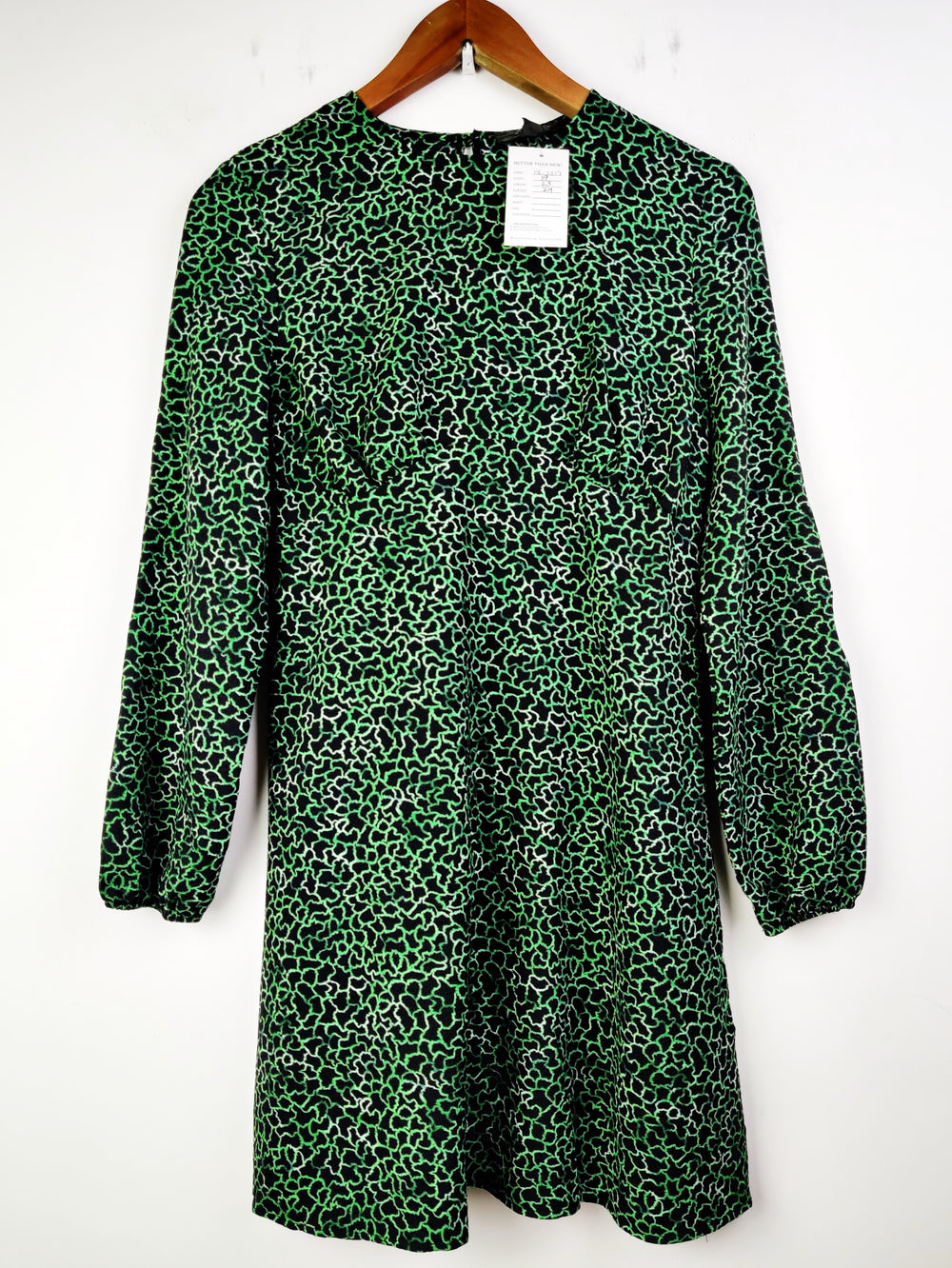 Buy online pre-used pre-loved 100% authentic & Original branded Primark (MF-1317) available in Pakistan. Top international brands avilable.