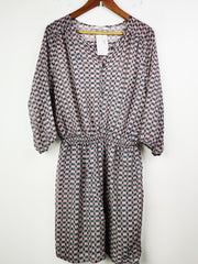 Buy online pre-used pre-loved 100% authentic & Original branded George (MF-1327) available in Pakistan. Top international brands avilable.