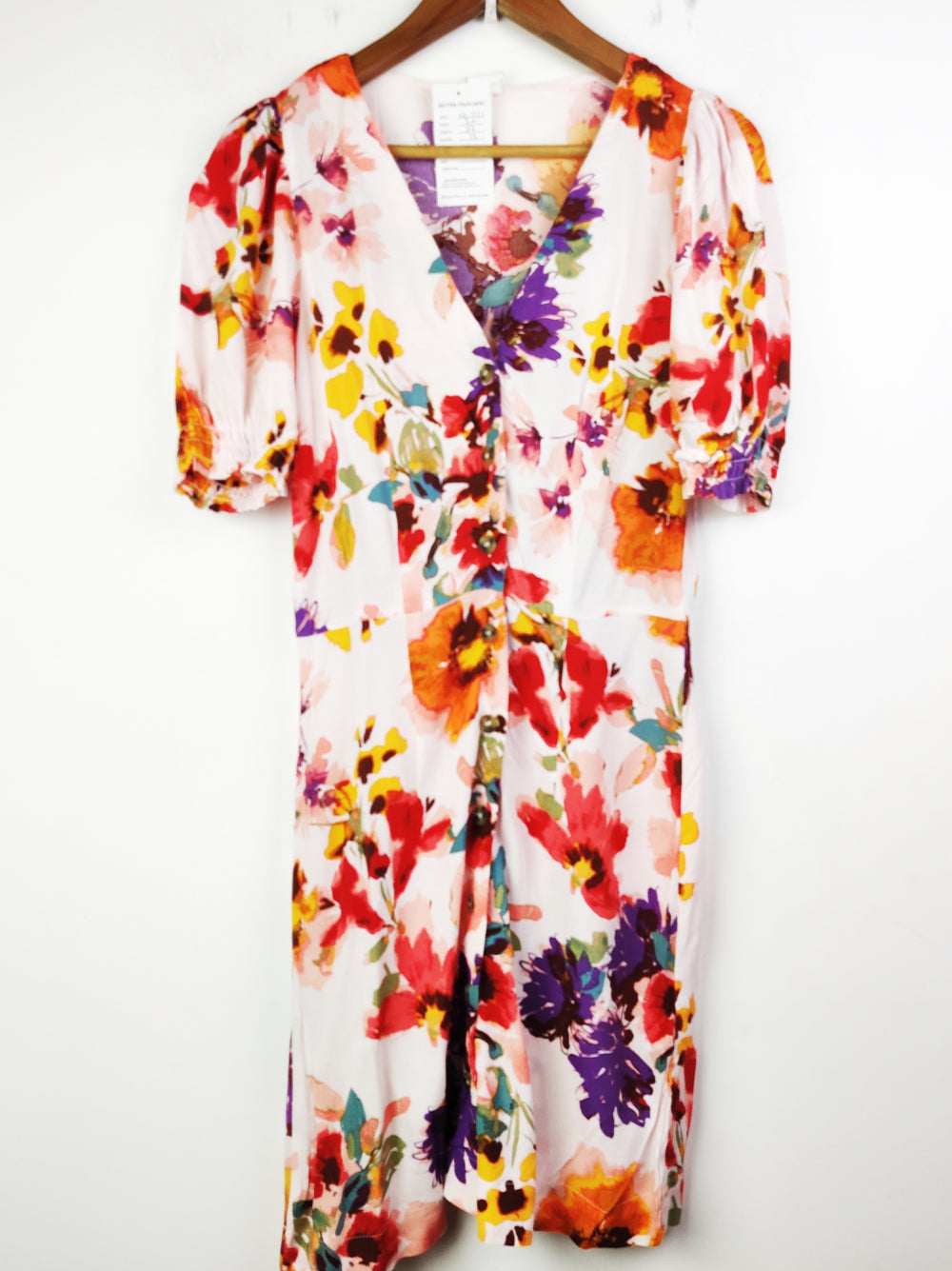 Buy online pre-used pre-loved 100% authentic & Original branded H&M (MF-1333) available in Pakistan. Top international brands avilable.