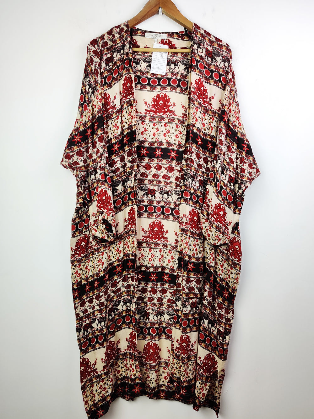 Buy online pre-used pre-loved 100% authentic & Original branded Zara (MF-1348) available in Pakistan. Top international brands avilable.