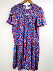 Buy online pre-used pre-loved 100% authentic & Original branded Next (MF-1371) available in Pakistan. Top international brands avilable.