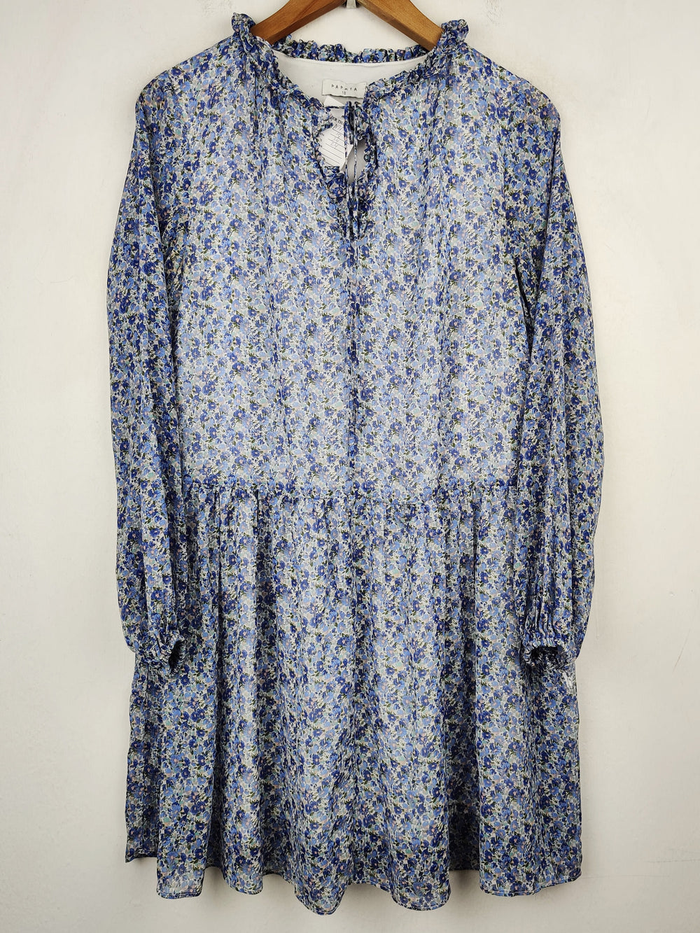 Buy online pre-used pre-loved 100% authentic & Original branded Papaya (MF-18) available in Pakistan. Top international brands avilable.