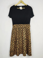 Buy online pre-used pre-loved 100% authentic & Original branded Shein (MF-2012) available in Pakistan. Top international brands avilable.