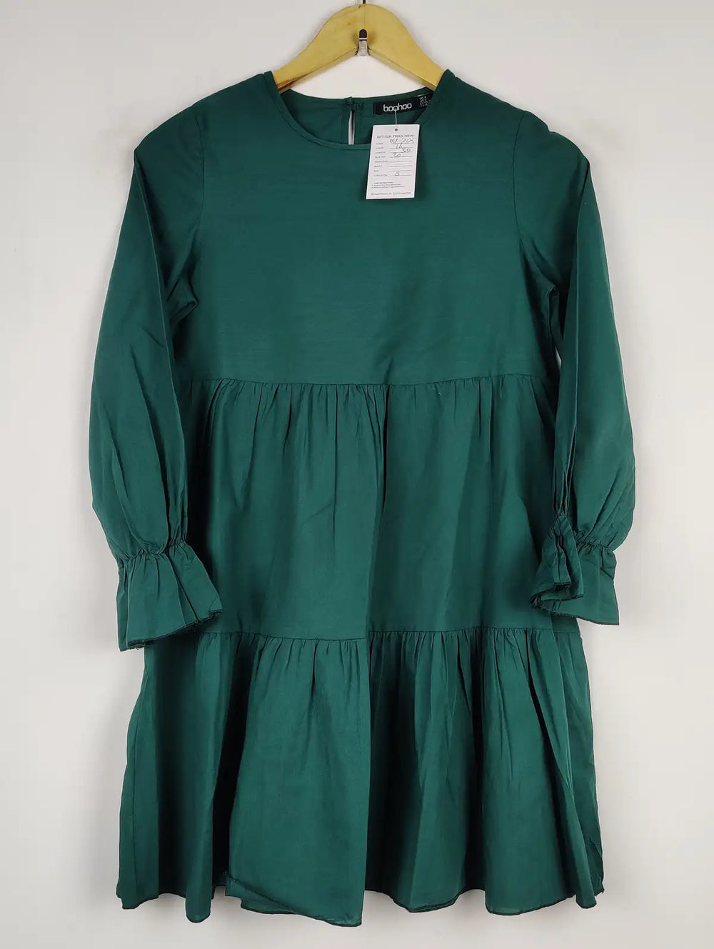 Buy online pre-used pre-loved 100% authentic & Original branded Boohoo (MF-2125) available in Pakistan. Top international brands avilable.
