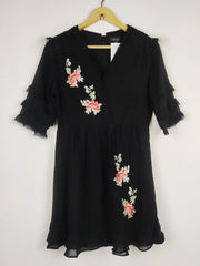Buy online pre-used pre-loved 100% authentic & Original branded Topshop (MF-2143) available in Pakistan. Top international brands avilable.