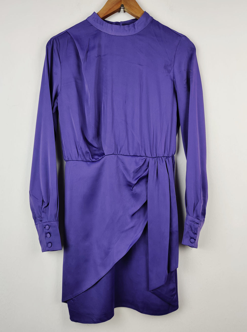 Buy online pre-used pre-loved 100% authentic & Original branded River Island (MF-223) available in Pakistan. Top international brands avilable.