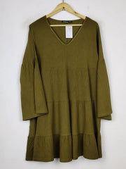 Buy online pre-used pre-loved 100% authentic & Original branded Boohoo (MF-2248) available in Pakistan. Top international brands avilable.