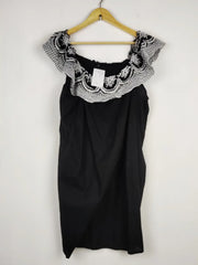 Buy online pre-used pre-loved 100% authentic & Original branded Dorothy Perkins (MF-2267) available in Pakistan. Top international brands avilable.