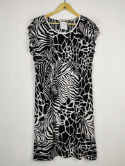 Buy online pre-used pre-loved 100% authentic & Original branded Fabricado En España (MF-2306) available in Pakistan. Top international brands avilable.