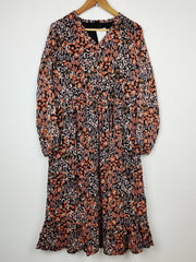 Buy online pre-used pre-loved 100% authentic & Original branded Esmara (MF-263) available in Pakistan. Top international brands avilable.