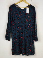 Buy online pre-used pre-loved 100% authentic & Original branded Shein (MF-2728) available in Pakistan. Top international brands avilable.