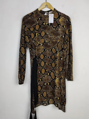 Buy online pre-used pre-loved 100% authentic & Original branded Zara (MF-2804) available in Pakistan. Top international brands avilable.