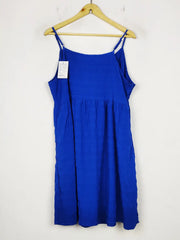 Buy online pre-used pre-loved 100% authentic & Original branded Unknown Brand (MF-2978) available in Pakistan. Top international brands avilable.