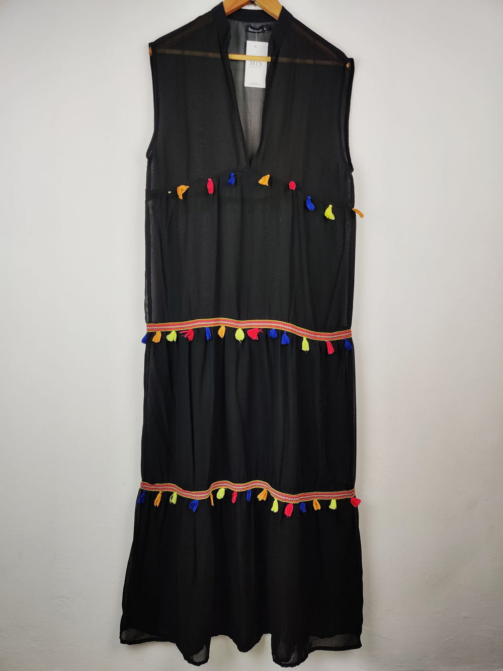 Buy online pre-used pre-loved 100% authentic & Original branded Boohoo (MF-298) available in Pakistan. Top international brands avilable.