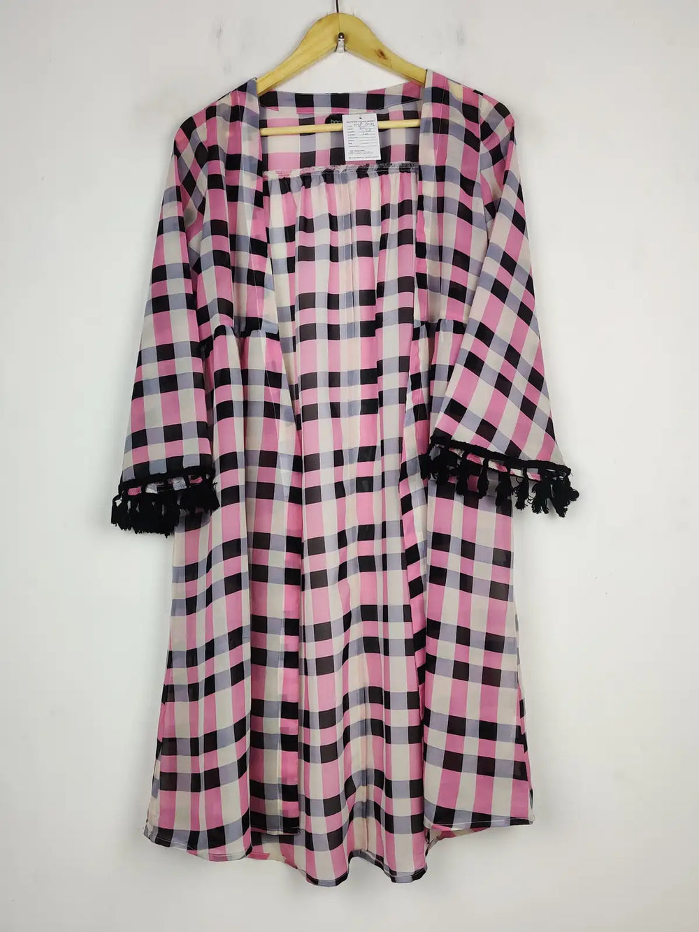 Buy online pre-used pre-loved 100% authentic & Original branded Boohoo (MF-3081) available in Pakistan. Top international brands avilable.