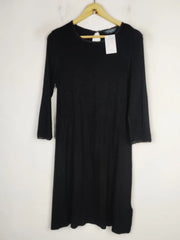 Buy online pre-used pre-loved 100% authentic & Original branded Dorothy Perkins (MF-3280) available in Pakistan. Top international brands avilable.