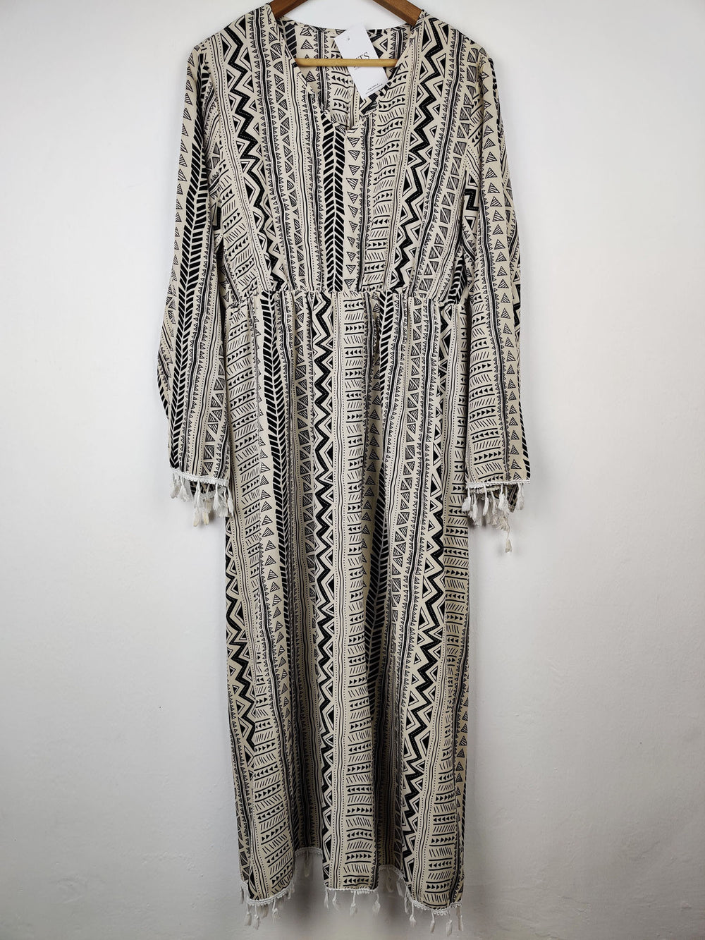 Buy online pre-used pre-loved 100% authentic & Original branded Shein (MF-345) available in Pakistan. Top international brands avilable.