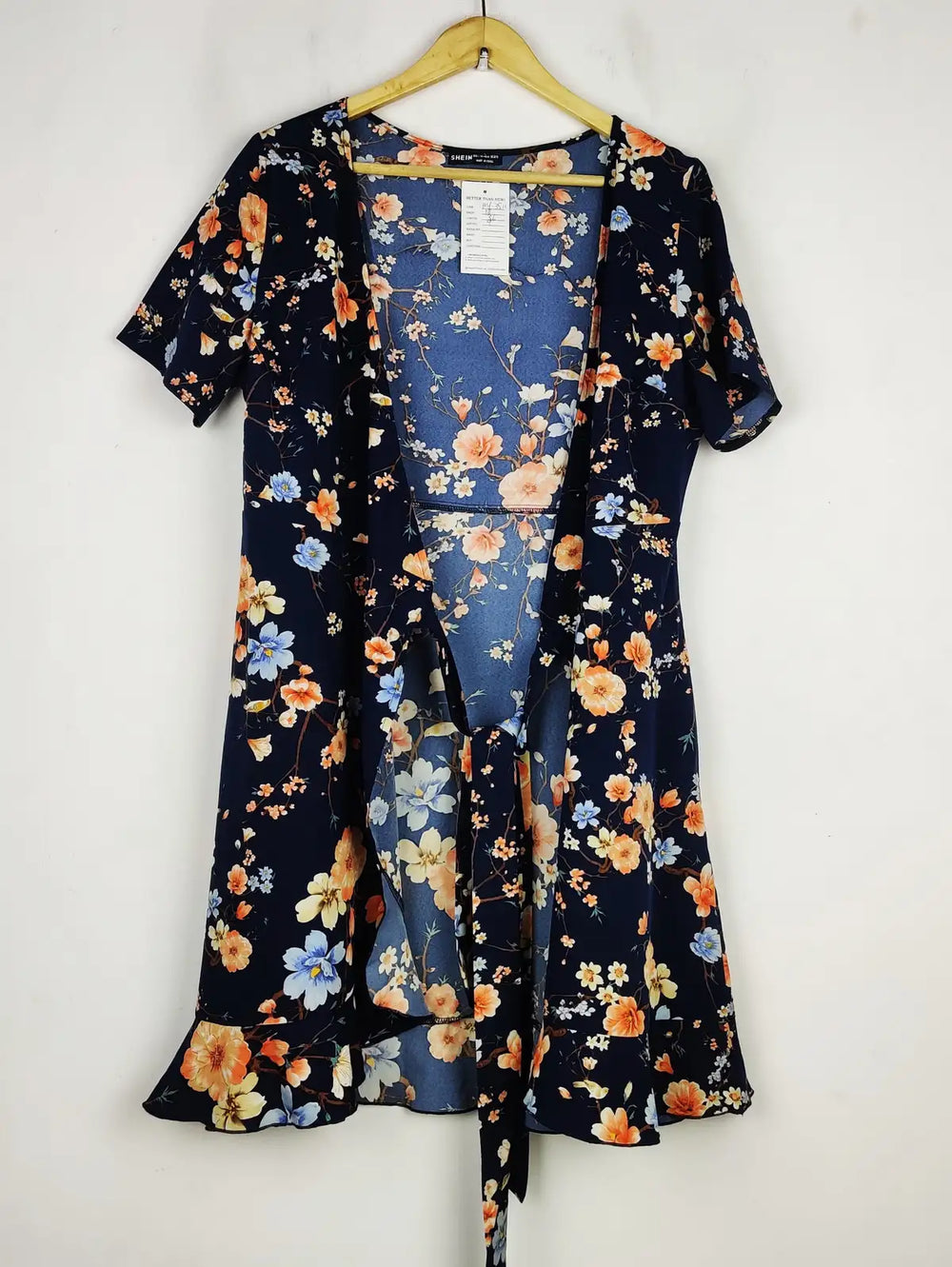 Buy online pre-used pre-loved 100% authentic & Original branded Shein (MF-3511) available in Pakistan. Top international brands avilable.