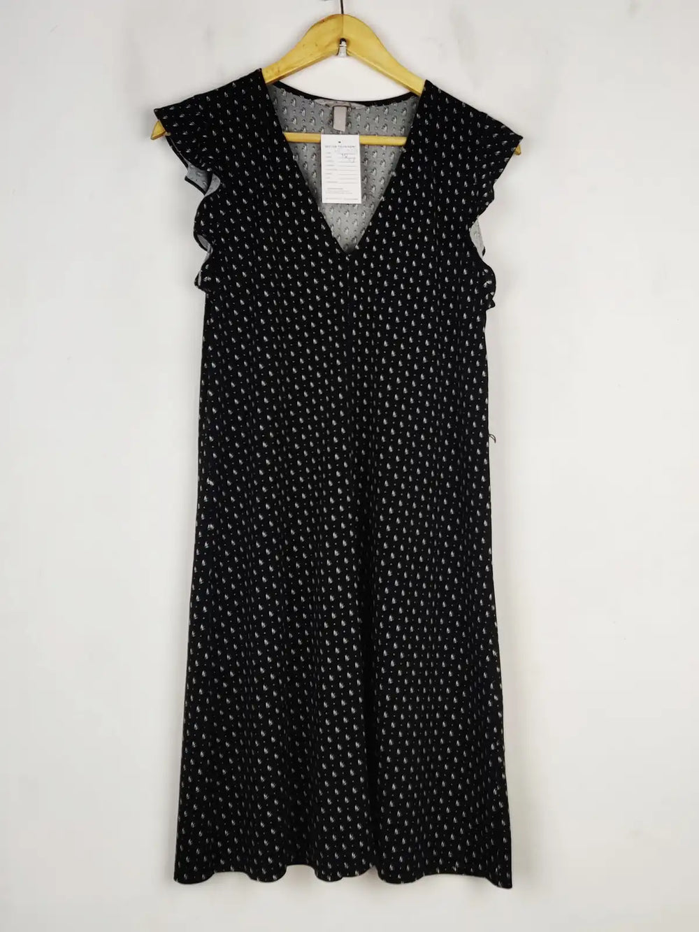 Buy online pre-used pre-loved 100% authentic & Original branded H&M (MF-3519) available in Pakistan. Top international brands avilable.